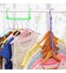 Móc treo đồ tiết kiệm diện tích